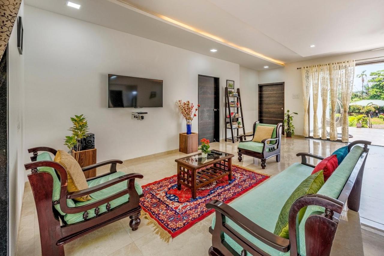 Saffronstays Lakeview Nivara - Farm Stay Villa With Private Pool Near Pune Exterior foto